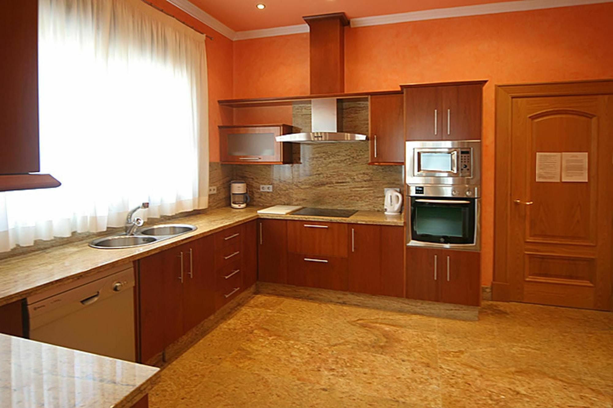Villa With 4 Bedrooms In Las Lagunas De Mijas, With Wonderful Mountain Екстер'єр фото