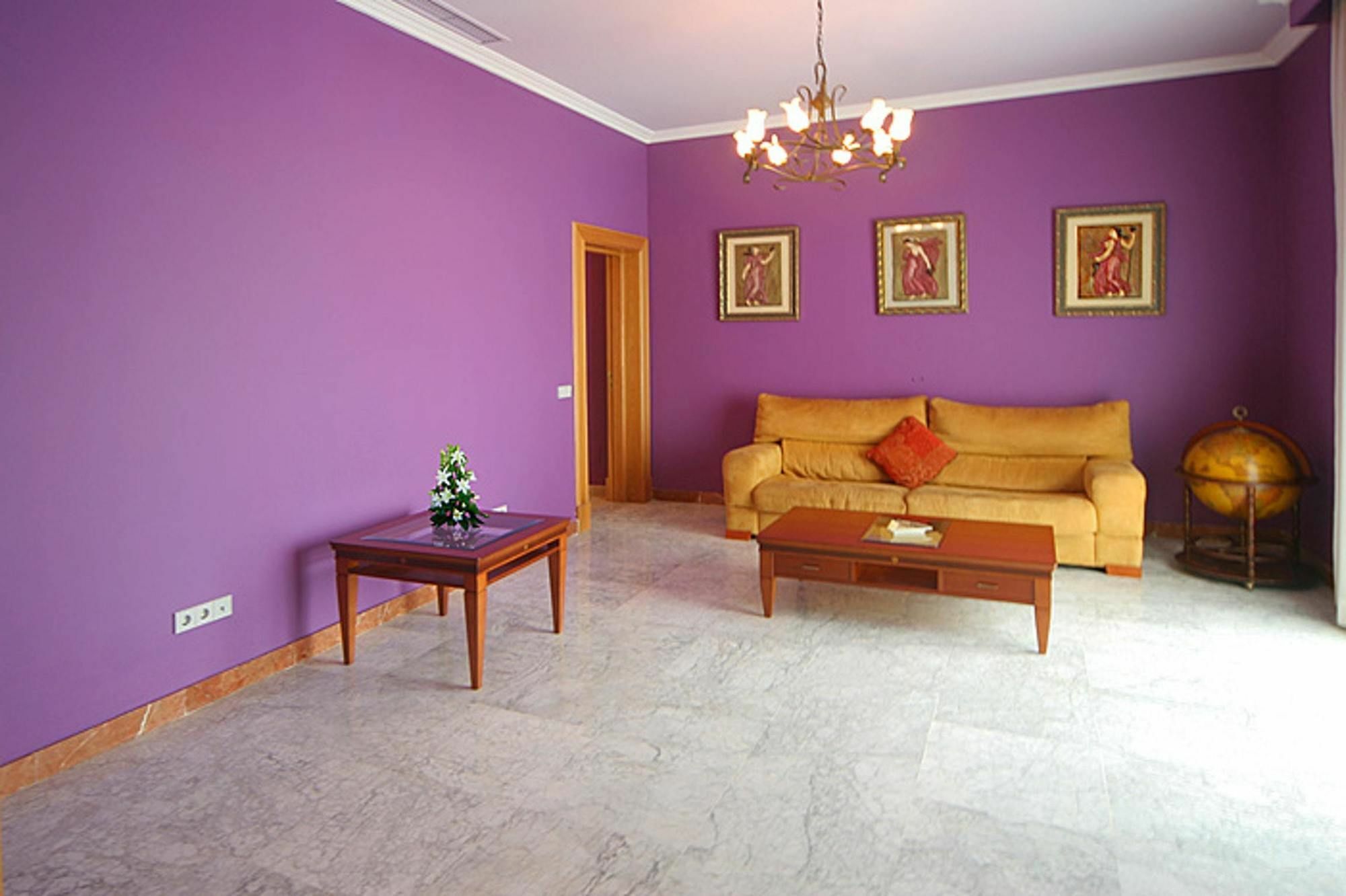 Villa With 4 Bedrooms In Las Lagunas De Mijas, With Wonderful Mountain Екстер'єр фото